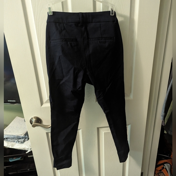 Old Navy Pixie High Waisted Pixie Skinny Ankle Pants | Size 0 Petite - Picture 6 of 11